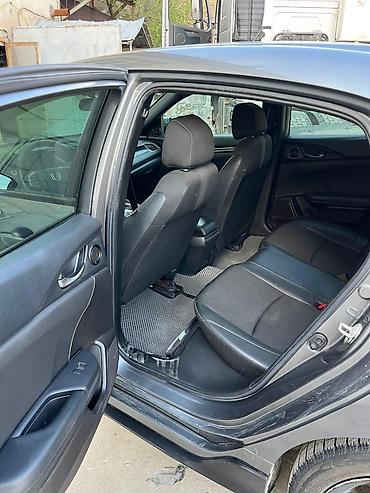 Honda: Honda Civic: 2021 г., 1.5 л, Автомат, Бензин, Хэтчбэк — 9