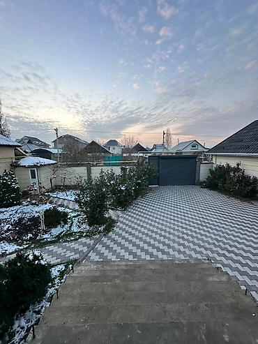 Продажа коттеджей и домов: Продается дом в районе Арча-Бешик 📍Локация: Куюкова/ Чортекова * — 2