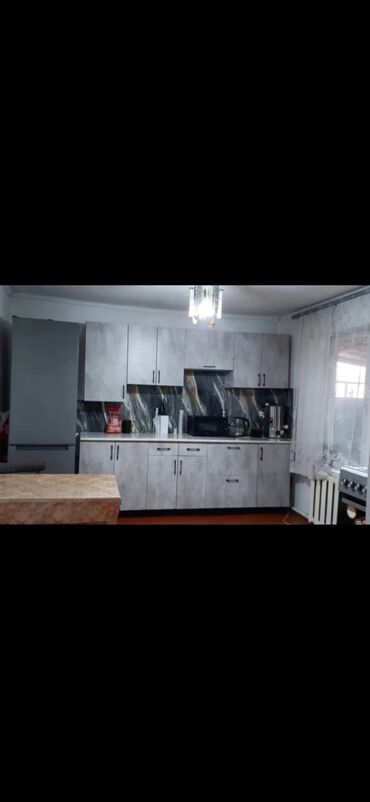 квартиры снять без посредников: 65 м², 3 комнаты, Парковка, Забор, огорожен