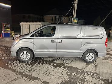 старекс 4х4: Hyundai Starex: 2016 г., 2.5 л, Механика, Дизель, Фургон — 3