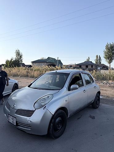 Продажа авто: Nissan March: 2003 г., 1.3 л, Автомат, Бензин, Хэтчбэк — 4