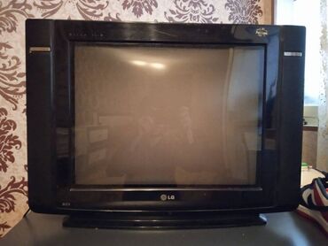 soyuducu paltaryuyan televizor kondisoner mebel var zemanetle satilir catdirilma mumkundur: Televizor LG 54"