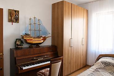 4 комн квартира: 4 комнаты, 86 м², Нижний Джал (Джал-23) 106 серия, 7 этаж — 6