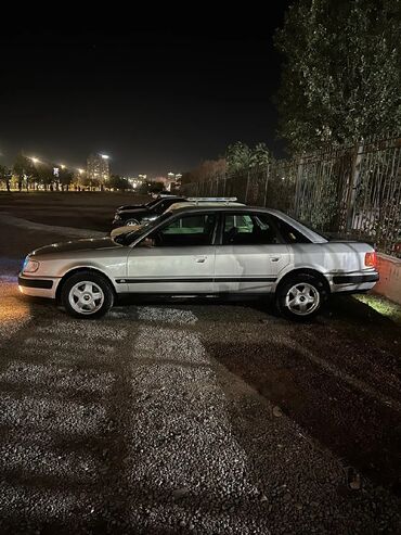 Audi: Audi S4: 1993 г., 2.6 л, Механика, Газ