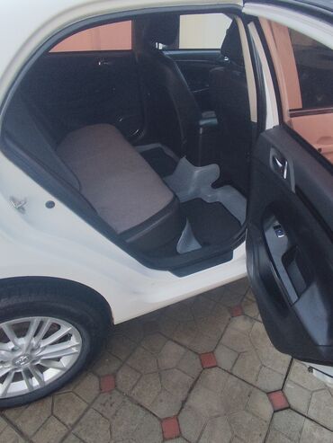 BYD: BYD E5: 2018 г., Автомат, Электромобиль, Седан — 6