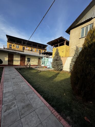 Продажа домов: ♦️Срочно!! Продается 2х.этажный дом под Бизнес! ♦️Общая площадь дома — 3