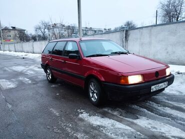 Volkswagen Passat: 1991 г., 1.8, Механика, Бензин, Универсал