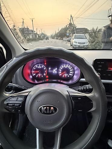 машина kj: Kia Morning: 2017 г., 1 л, Автомат, Бензин, Хэтчбэк — 5