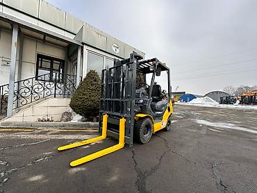 бу погрузчики купить: Погрузчик, Komatsu, 2013 г., Вилочный — 7