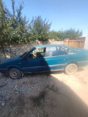 гидравлика хйундаи портер 1: Volkswagen Passat: 1992 г., 1.8 л, Механика, Бензин, Седан