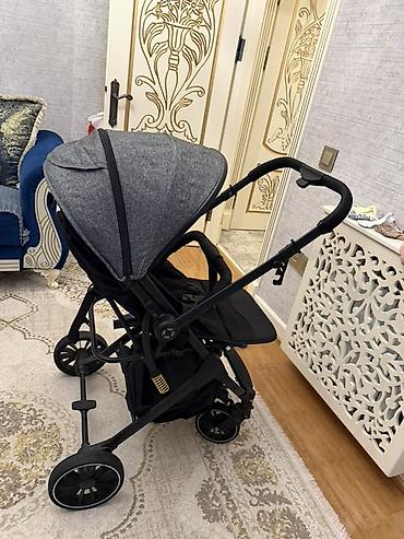 quatro mini uşaq arabaları: Uşaq arabası – yüngül və funksional model - Rəng: qara/boz (melanj — 1