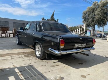 QAZ: GAZ Volga 24 sedan - Kuzov: 4 qapılı, qara rəng, xrom ön-arxa — 5
