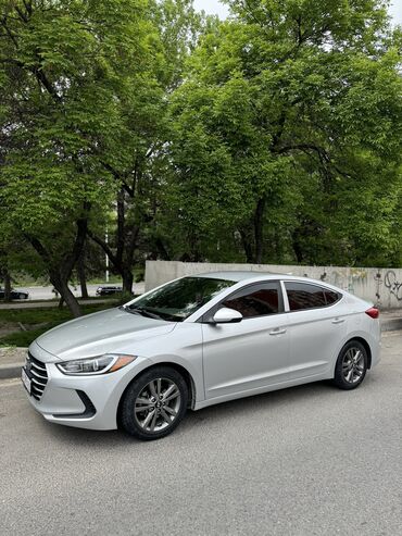 купить авто в рассрочку: Hyundai Elantra: 2018 г., 2 л, Автомат, Бензин, Седан