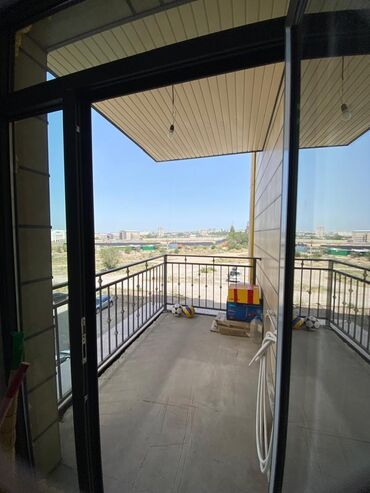 Продажа квартир: 2 комнаты, 66 м², 3 этаж, Дизайнерский ремонт — 15