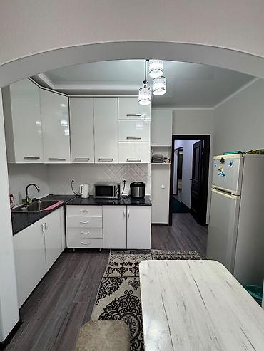 Продажа квартир: 2 комнаты, 59 м², 106 серия улучшенная, 1 этаж, Евроремонт — 5