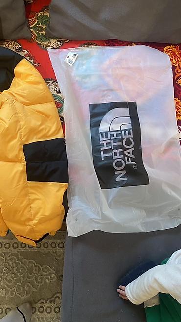 кийит: Пуховик The North Face x Supreme “Statue of Liberty” (жёлто‑чёрный) - — 4