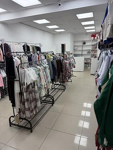 мойка салон красоты: Сдаётся коммерческое помещение 40 кв2 на первой линии. Адрес — 1