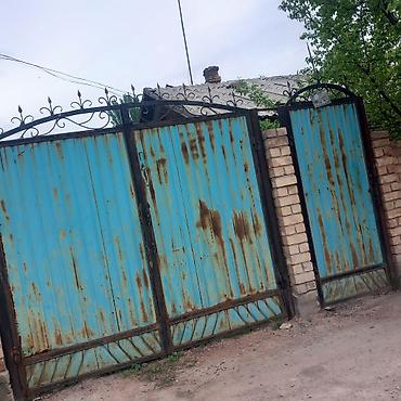 Продажа коттеджей и домов: Дом с приусадебным участком - Отдельно стоящий одноэтажный дом из — 1