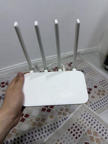 right td 4267 qiymeti: Xiaomi Mi Router 4C (R4C) – ağ rəngli, 4 antenalı Wi‑Fi