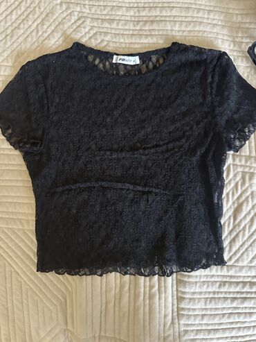 Köynək və bluzalar: Hamisi cox az geyinilib. Qiymetde deyisir. Razilasma yolu ile. Beden -da lalafo.az — 4 Köynək və bluzalar: Hamisi cox az geyinilib. Qiymetde deyisir. Razilasma yolu ile. Beden — 4