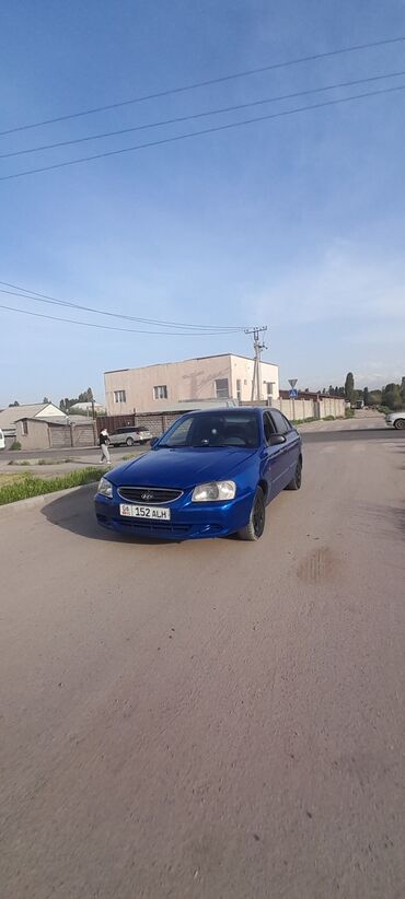 матор машинки: Hyundai Accent: 2000 г., 1.3 л, Автомат, Бензин, Седан