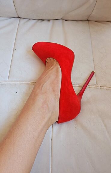 carlo conte обувь: Туфли, Размер: 36, цвет - Красный, Б/у