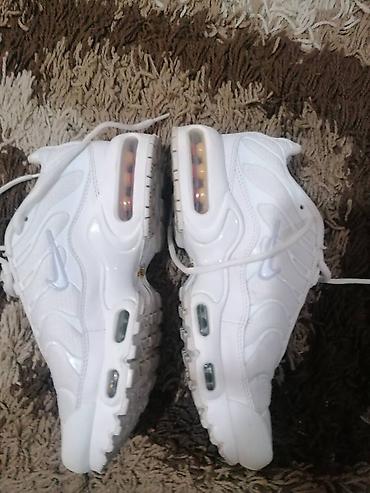 icine o: Nike tn 38 24 i odgovara 38 nisu iznosane jer su mi vece i nesto smeta — 9