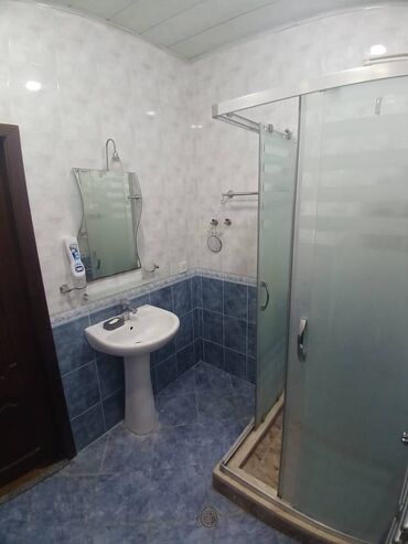 Uzunmüddətli kirayə mənzillər: H.Aslanov metrosuna yaxın,KFC nin yanında,17 mətəbəli yeni tikili -da lalafo.az — 6 Uzunmüddətli kirayə mənzillər: H.Aslanov metrosuna yaxın,KFC nin yanında,17 mətəbəli yeni tikili — 6