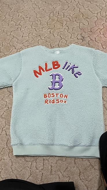 Оригинальная толстовка MLB
одевала один раз
размер S at lalafo.kg Оригинальная толстовка MLB
одевала один раз
размер S