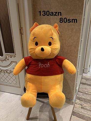 oyuncaq ayı: Böyük ölçülü yumşaq oyuncağ ayı – “Pooh” yazılı qırmızı köynəkli — 1
