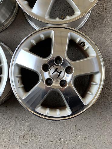 step vagon: Литые Диски R 16 Honda, Комплект, отверстий - 5, Б/у — 5