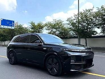 li l9 max: Lixiang L7: 2025 г., 1.5 л, Автомат, Гибрид, Внедорожник — 2