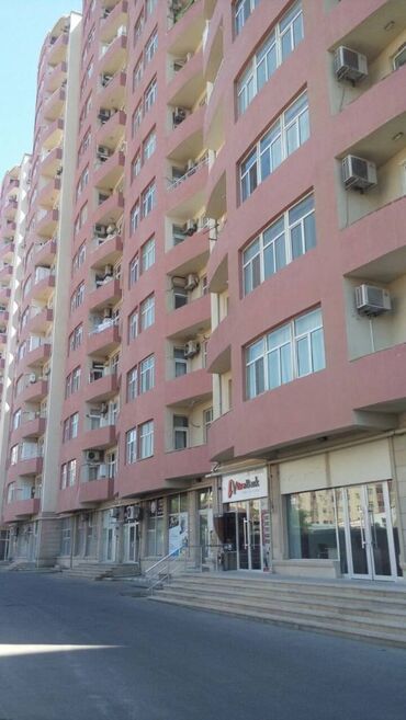 1 комнатная квартира в новостройке: Xetai rayonu, Xetai metrosunun yaxinliginda 3 otagli super temirli