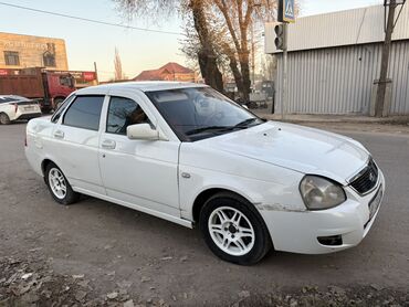 ВАЗ (ЛАДА): ВАЗ (ЛАДА) Priora: 2011 г., 1.6 л, Механика, Бензин, Седан — 1