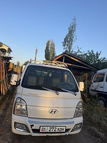 mersedes 213: Срочно 🚨 Hyundai Porter II (двухрядная кабина) — компактный городский — 3
