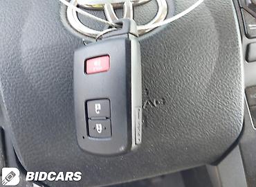 Scion: Toyota Sequoia: 2021 г., Автомат, Бензин, Внедорожник — 9