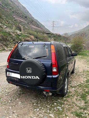 бампер на функарго: Honda CR-V: 2004 г., 2 л, Автомат, Бензин, Кроссовер — 4