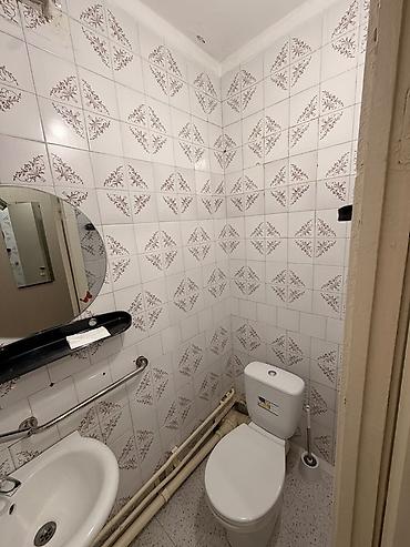 Продажа квартир: 4 комнаты, 99 м², 12 мкр 106 серия, 1 этаж, Старый ремонт — 10