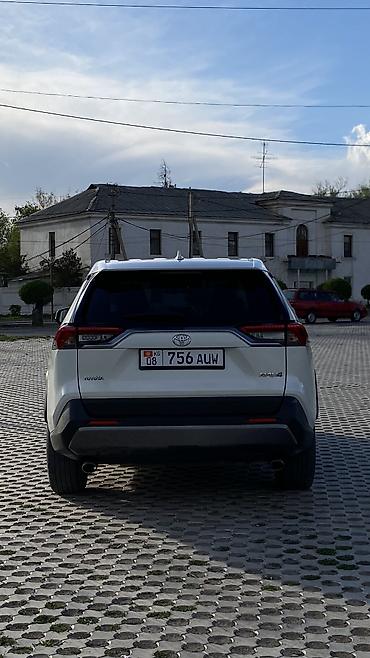 raf4 2020: Toyota RAV4: 2019 г., 2 л, Вариатор, Бензин — 4