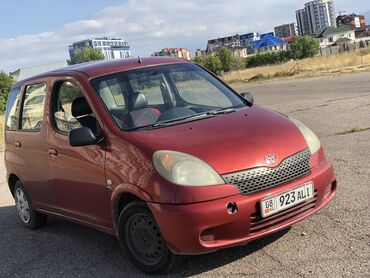 тайота авенсис 2004: Toyota Yaris: 2003 г., 1.3 л, Механика, Бензин, Седан