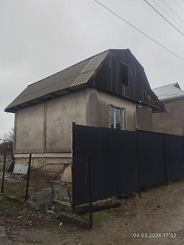 Продажа коттеджей и домов: Продается дом с участком. кун-туу дача строителей дом 180 80мин$ - — 4