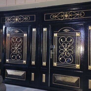 Darvazaların rənglənməsi: Darvaza rəngləmə və təmir xidməti təklif olunur. Bu xidmət köhnəlmiş — 6