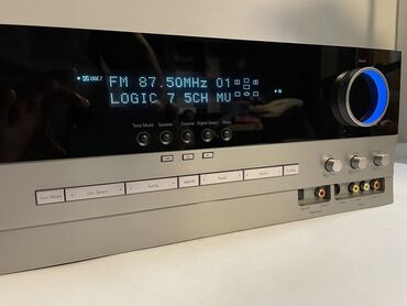 Səs gücləndiriciləri: Harman karbon avr130,производство Япония.Bass+Treable +10. Тип