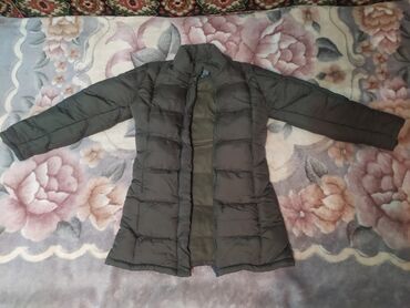 женская куртка зимняя с капюшоном: Пуховик, L (EU 40)