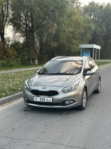 оборудование автомойка: Kia Ceed: 2015 г., 1.6 л, Автомат, Газ, Универсал