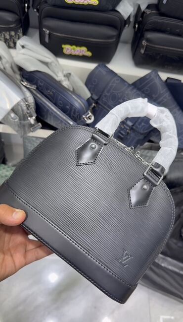Аксессуарлар: Сумки и Одежда LV, Hermes, Balenciaga,Gucci и другие топовые бренды