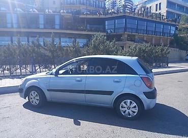 mini cooper kreditle: Kia Rio: 1.5 l | 2008 il Hetçbek — 2