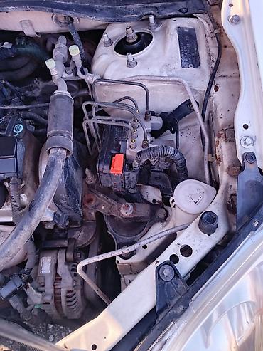 Honda: Honda Civic: 2001 г., 1.5 л, Вариатор, Бензин, Хэтчбэк — 9