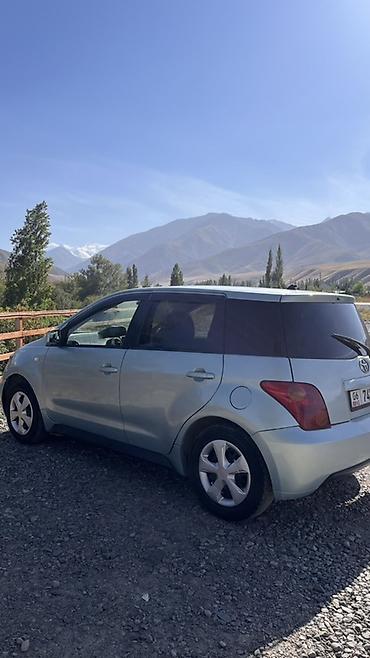 авто в бишкеке авторынок: Toyota Ist: 2003 г., Автомат, Бензин, Хэтчбэк — 3