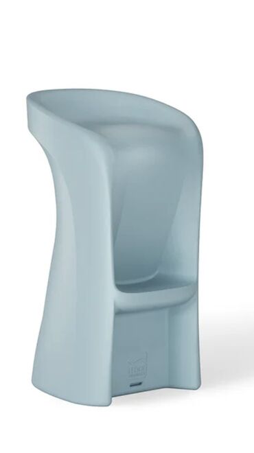 Lejankalar, şezlonqlar: Şezlong 
Lejenka. 
Hovuz içi özel tasarım — 12